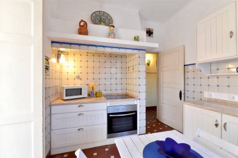 Moradia T4 e Restaurante em Amoreira, Cascais