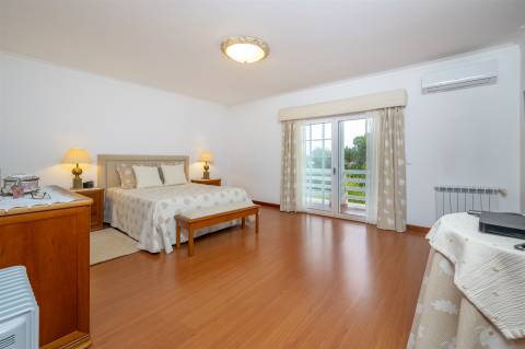 Moradia independente T4, que une o luxo e o conforto, na Quinta da Beloura.