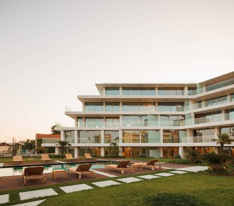 Apartamento T2 na Urb. Bayview, Cascais.