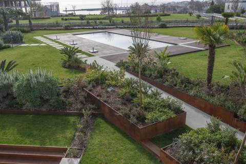 Apartamento T2 na Urb. Bayview, Cascais.