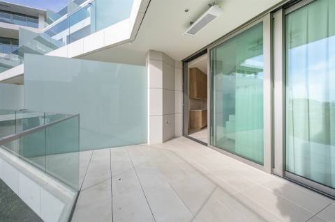 Apartamento T2 na Urb. Bayview, Cascais.