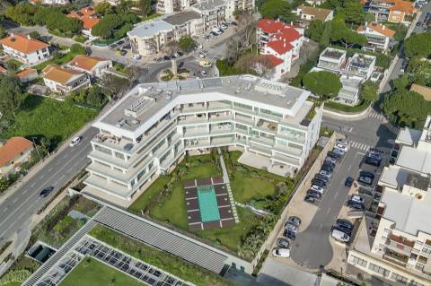 Apartamento T2 na Urb. Bayview, Cascais.