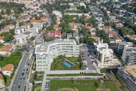 Apartamento T2 na Urb. Bayview, Cascais.