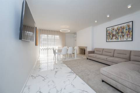 Apartamento T3 no Bairro de Rosario em Cascais