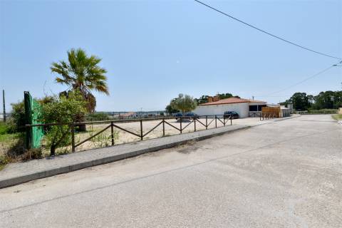 Café / Restaurante para trespasse  em Santa Cruz, Lisboa