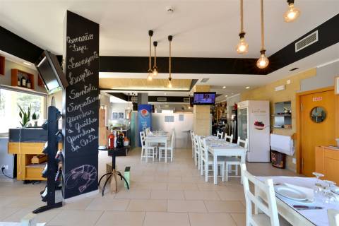 Café / Restaurante para trespasse  em Santa Cruz, Lisboa