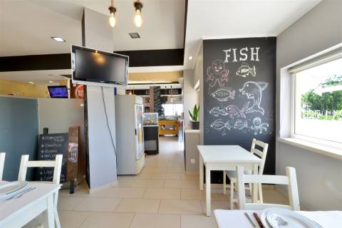 Café / Restaurante para trespasse  em Santa Cruz, Lisboa