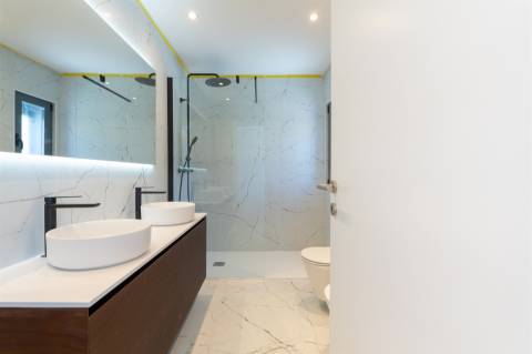 Moradia de 4 assoalhadas na Amoreira, Alcabideche, Cascais