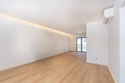 Moradia de 4 assoalhadas na Amoreira, Alcabideche, Cascais