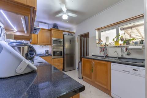 Moradia T4 em Banda, Alcabideche, Cascais