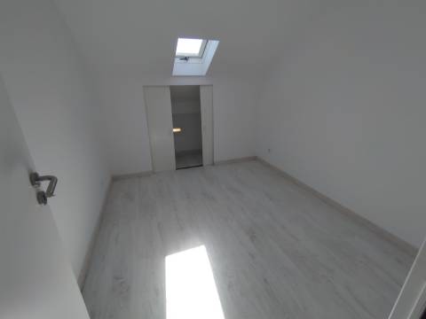 2 MORADIAS T9 NA AJUDA - ALCÂNTARA, LISBOA.