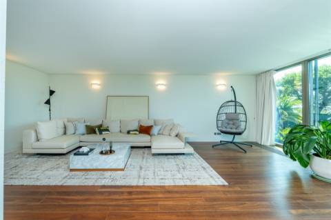 Arrendamento apartamento T3 (suites) e vista mar - Estoril Sol Residence