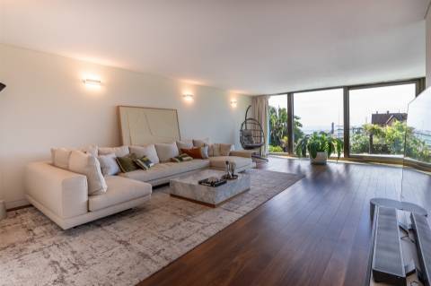 Arrendamento apartamento T3 (suites) e vista mar - Estoril Sol Residence