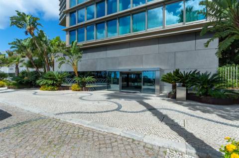 Arrendamento apartamento T3 (suites) e vista mar - Estoril Sol Residence
