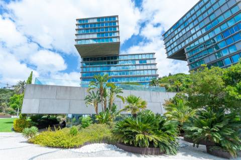 Arrendamento apartamento T3 (suites) e vista mar - Estoril Sol Residence