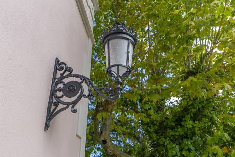 Chalet de Luxo em Sintra. Chalet com 5 quartos, cinema, sauna e garrafeira particular