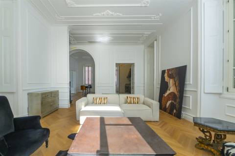 Chalet de Luxo em Sintra. Chalet com 5 quartos, cinema, sauna e garrafeira particular