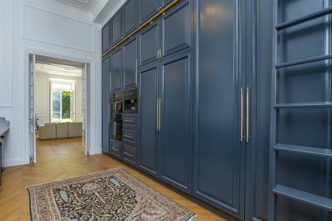 Chalet de Luxo em Sintra. Chalet com 5 quartos, cinema, sauna e garrafeira particular