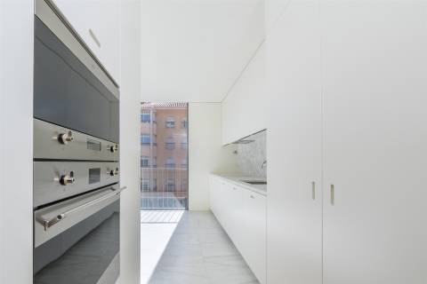 Apartamento T3 no Prestegioso Edificio The Coral em Cascais, Gandarinha