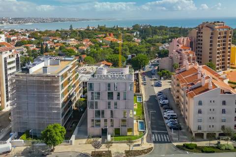 Apartamento T3 no The Coral com Varanda e 3 Lugares de Garagem na Gandarinha - Cascais