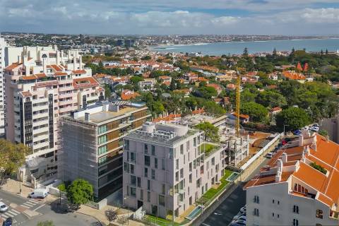 Apartamento T3 no Edificio Coral em Cascais, Gandarinha