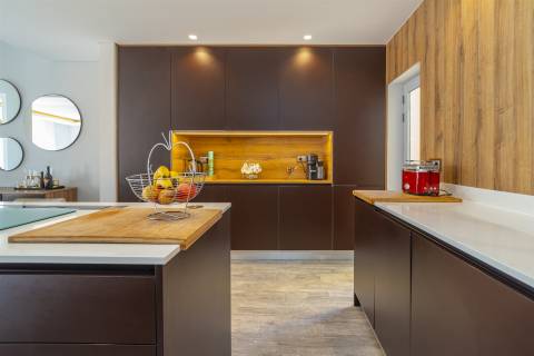 MORADIA T3+1  EM CONDOMÍNIO FECHADO NA MALVEIRA DA SERRA