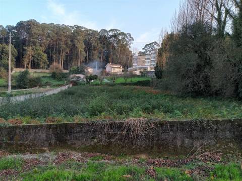 Terreno para venda  em Grijó e Sermonde - Vila Nova de Gaia, Porto.