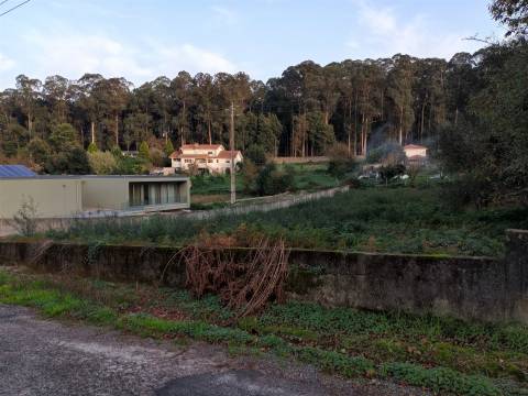 Terreno para venda  em Grijó e Sermonde - Vila Nova de Gaia, Porto.