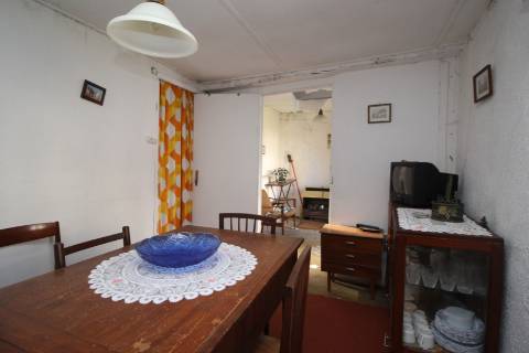 Moradia T1 em lote de 210m2 em Carregal do Sal - Viseu.