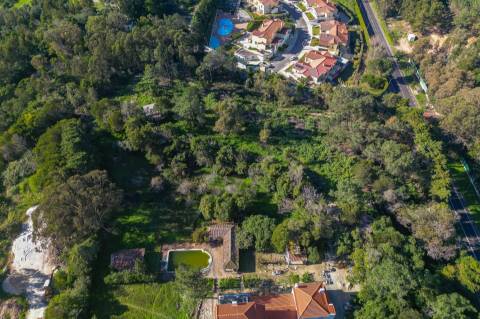 Lote de terreno urbano, junto ao belas Clube de Campo