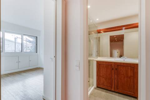 &#8203;&#8203;&#8203;&#8203;&#8203;&#8203;&#8203;T2 para arrendamento no centro de Cascais