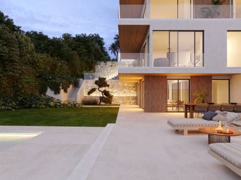 Exclusiva Moradia T6 com Vista Mar, Centro de Cascais.