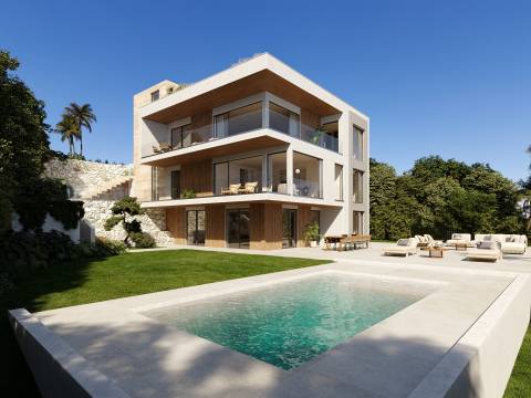 Exclusiva Moradia T6 com Vista Mar, Centro de Cascais.