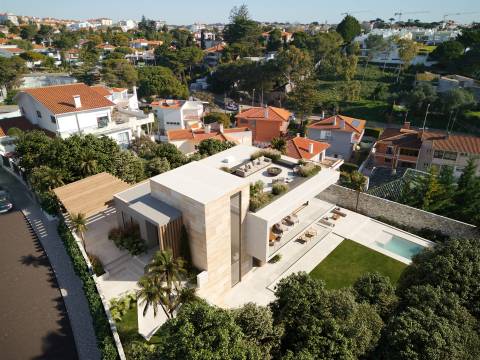 Exclusiva Moradia T6 com Vista Mar, Centro de Cascais.