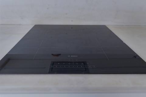 Apartamento T2 totalmente remodelado, com vista deslumbrante no Monte Estoril.