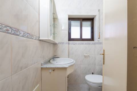 Moradia 4 assoalhadas a 20 min a pé da praia Do Guincho.