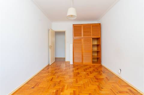 Moradia 4 assoalhadas a 20 min a pé da praia Do Guincho.