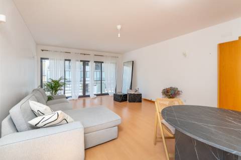 Apartamento T2, Alto da Castelhana, Estoril, Cascais