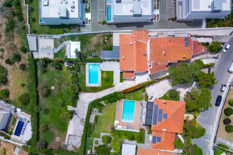 Moradia de 4 assoalhadas com vista total de mar em São Pedro Estoril