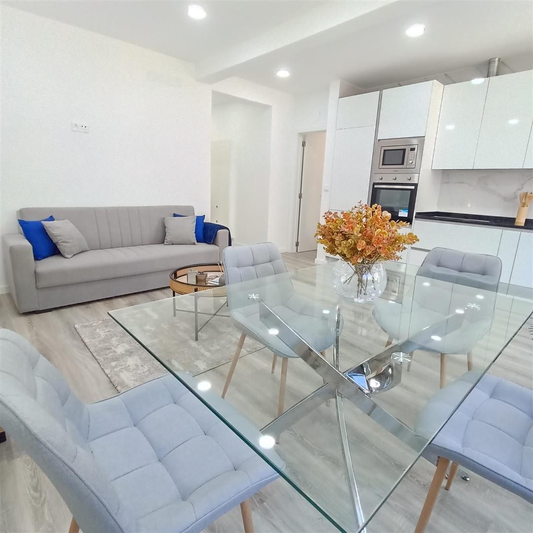 Apartamento T3 a ser totalmente remodelado.
