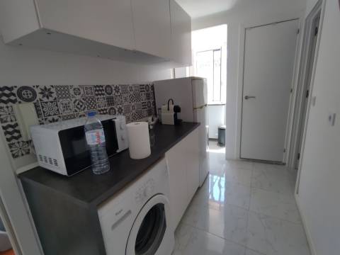 Prédio com Licença Alojamento Local