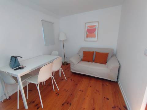 Prédio com Licença Alojamento Local