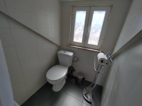 Prédio com Licença Alojamento Local