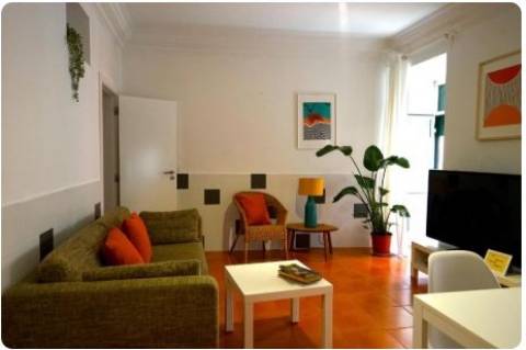 Prédio com Licença Alojamento Local