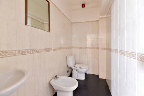 Loja Comercial em Fontainhas – Cascais