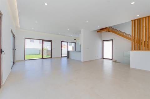 Moradia 3 suites em Birre, Cascais