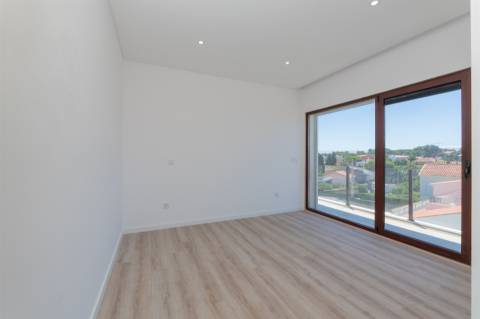 Moradia 3 suites em Birre, Cascais