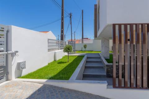 Moradia 3 suites em Birre, Cascais