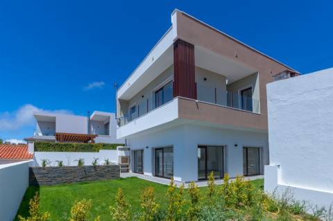 Moradia 3 suites em Birre, Cascais