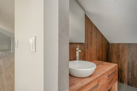 Apartamento T3 + 1 Duplex no Centro de Carcavelos - Cascais